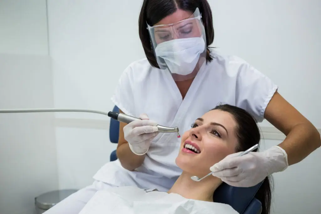 Family Dentistry of Forest Hill | 3 Unique Signs of The Best Dental Family Dentistry of Forest Hill | 3 Unique Signs of The Best Dental