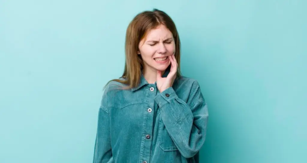 Family Dentistry of Forest Hill | What To Do If You Have Major Pain After Getting Dental Veneers?