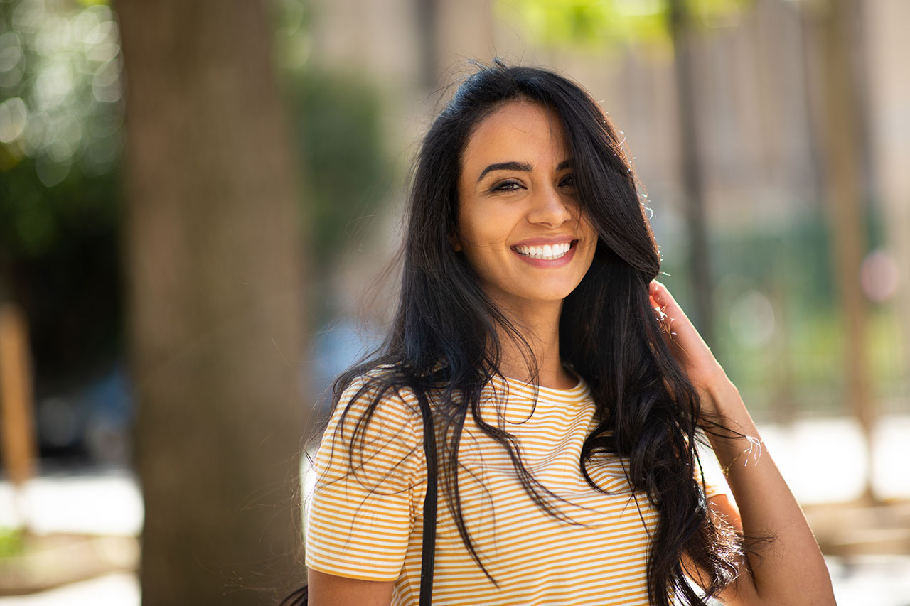 Dental Bonding in West Palm Beach: Simple Smile Repairs for Chips, Gaps, and Small Flaws